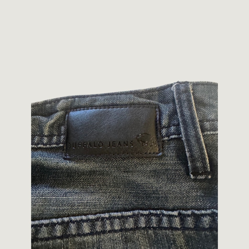 Buffalo David Bitton Jeans Mens 40 Blue Dark Wash Whiskered Bootcut Denim - Picture 4 of 11